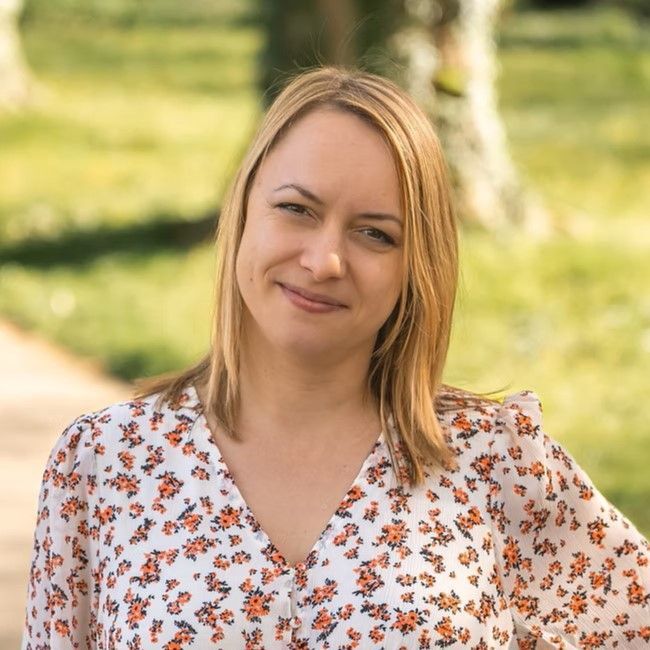 Portrait von Elena Deis